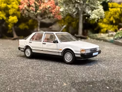 Skala 1/87 - SAAB 9000 CC, White fr PCX87
