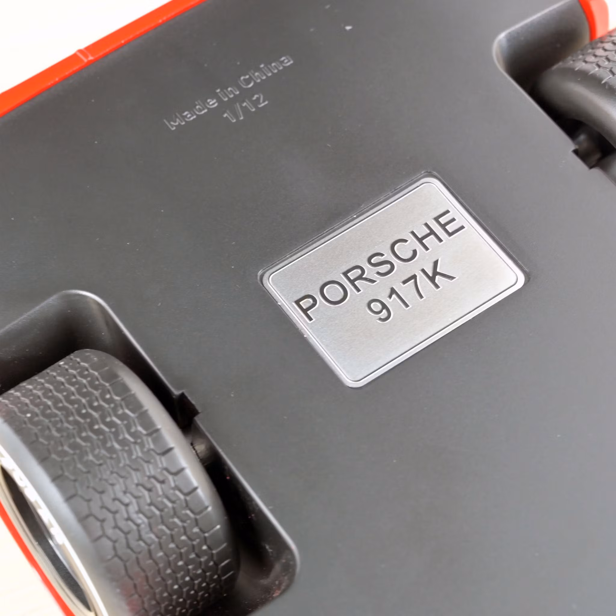 Skala 1/12 Porsche 917K 24H France 1970 Attwood/Herrmann Winner (R23)fr Norev