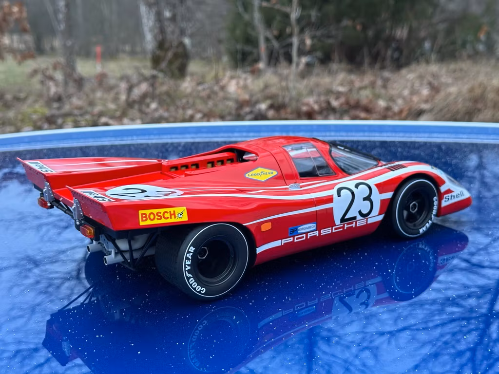 Skala 1/12 Porsche 917K 24H France 1970 Attwood/Herrmann Winner (R23)fr Norev