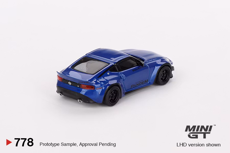 Skala 1/64 - Nissan Z Pandem Seiran Blue fr MINI GT (778)