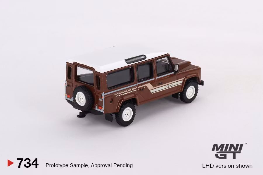 Skala 1/64 Land Rover Defender 110 1985 County Station Wagon Russet Brown fr MINI GT (734)