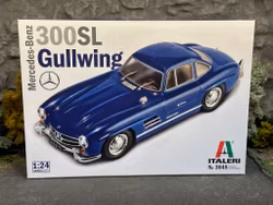Skala 1/24 Mercedes-Benz 300SL Gullwing, Plastic building kit fr ITALERI