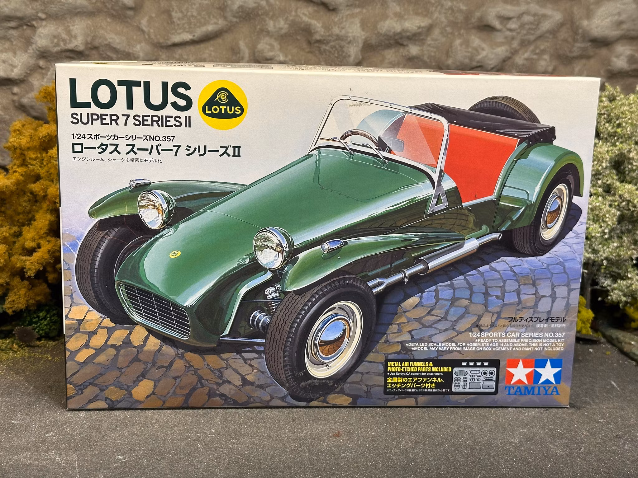Skala 1/24 Lotus SUPER 7 SERIES II, Plastic building kit fr Tamiya