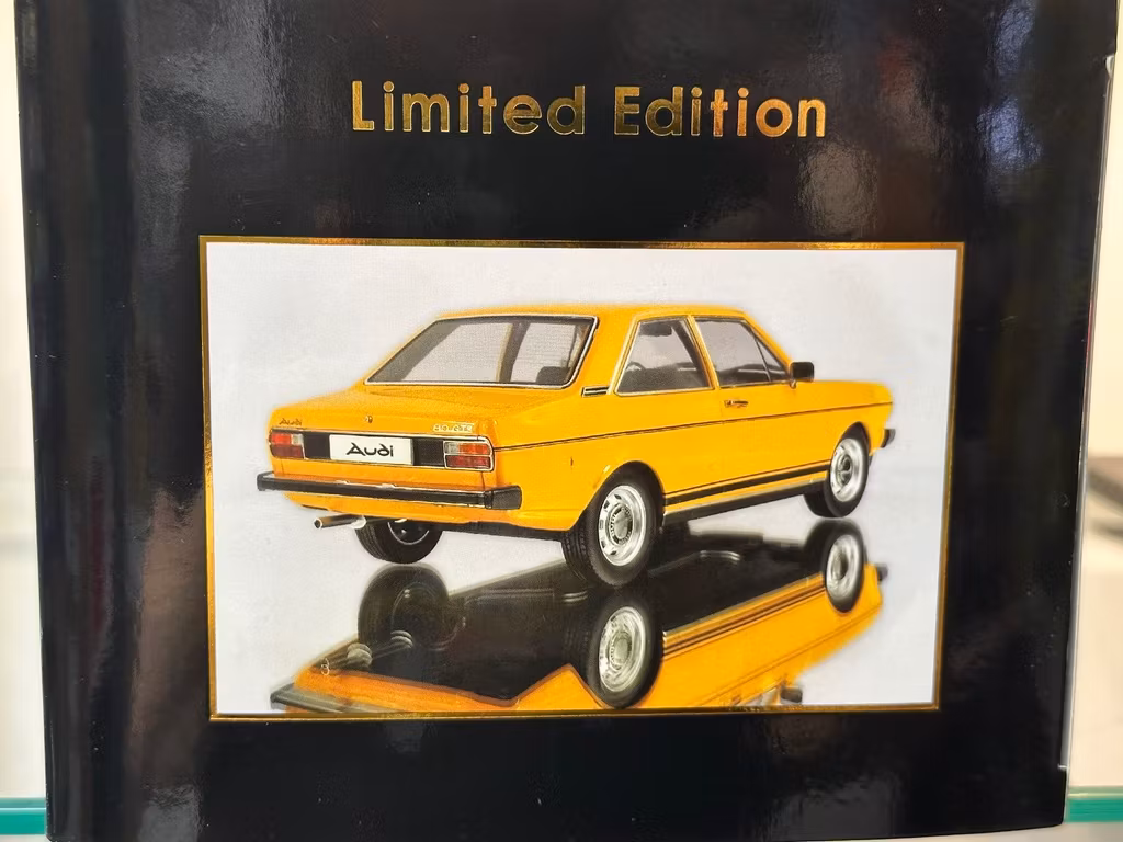 Skala 1/18 Audi 80 GT/E Orange fr KK-scale 1 of 1500 pcs