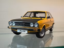 Skala 1/18 Audi 80 GT/E Orange fr KK-scale 1 of 1500 pcs