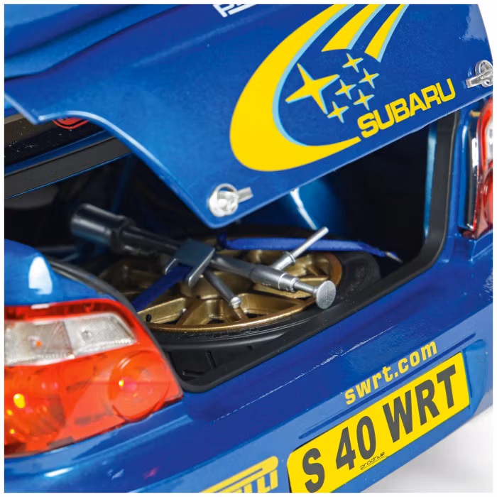 Skala 1/8 Subaru Impreza Solberg/Mills in metal, w light, etc. fr Ixo Collections - Diamant8