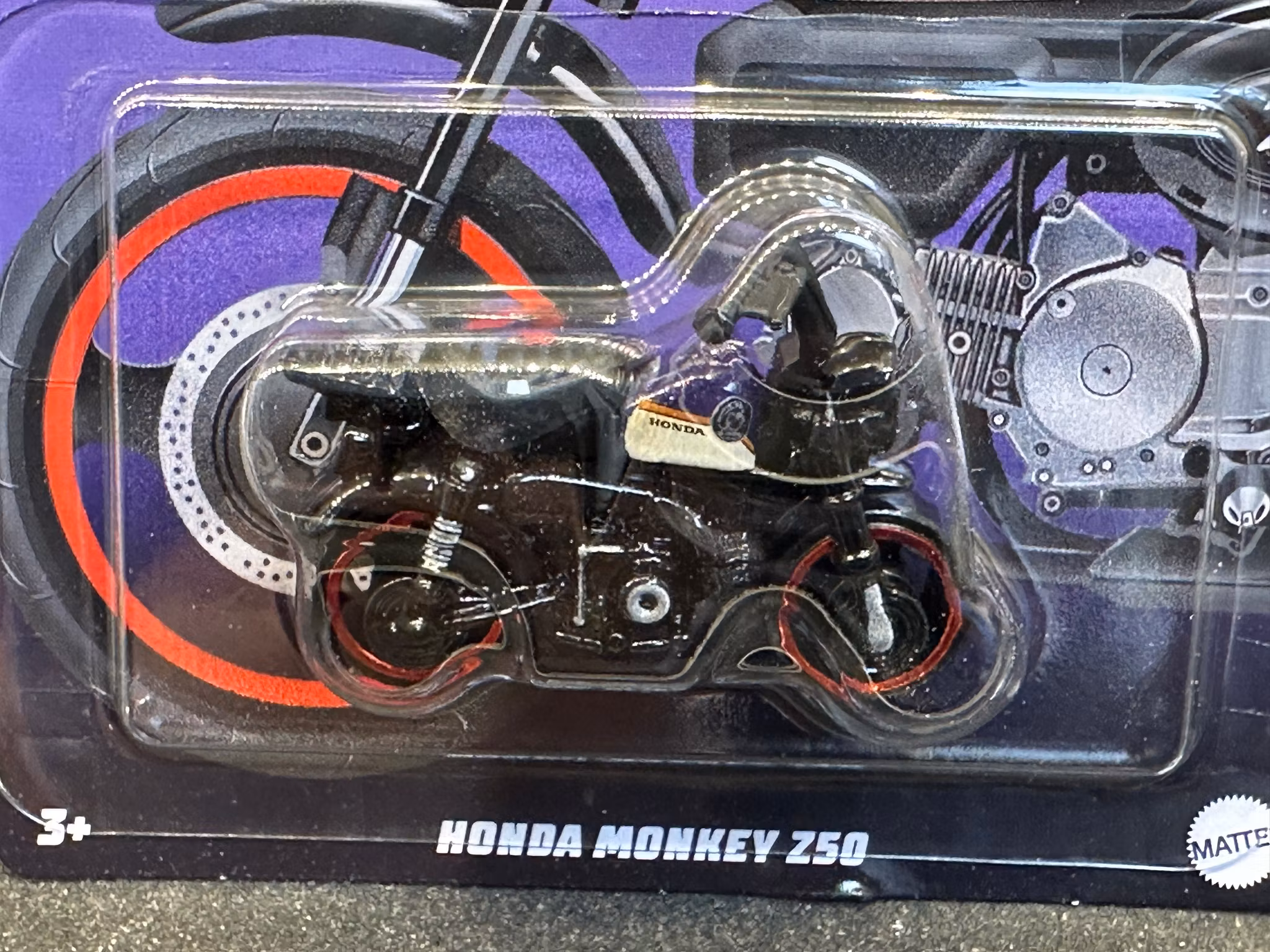 Skala 1/64 Hot Wheels - Motorcycle Club: Honda Monkey Z50