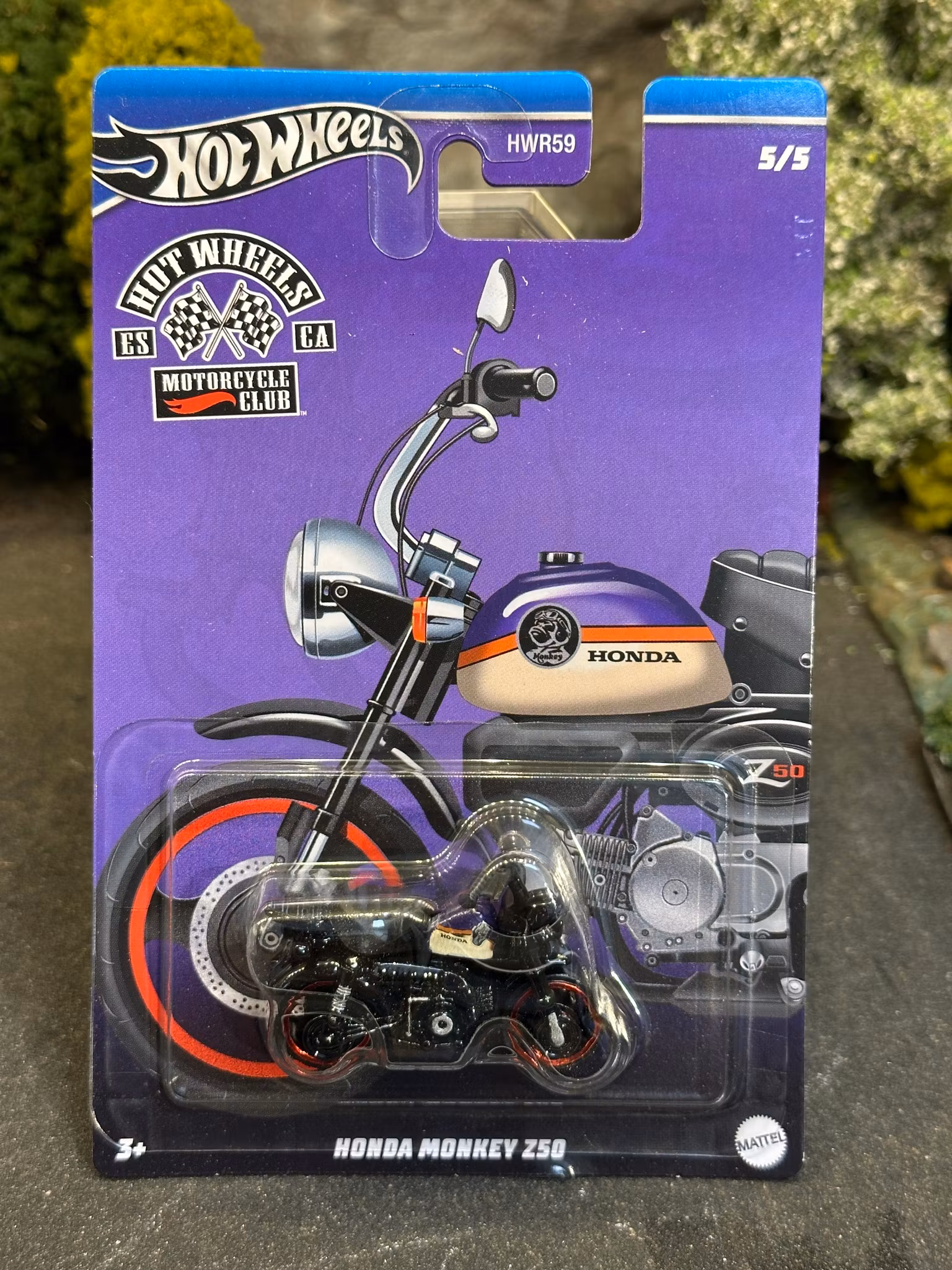 Skala 1/64 Hot Wheels - Motorcycle Club: Honda Monkey Z50