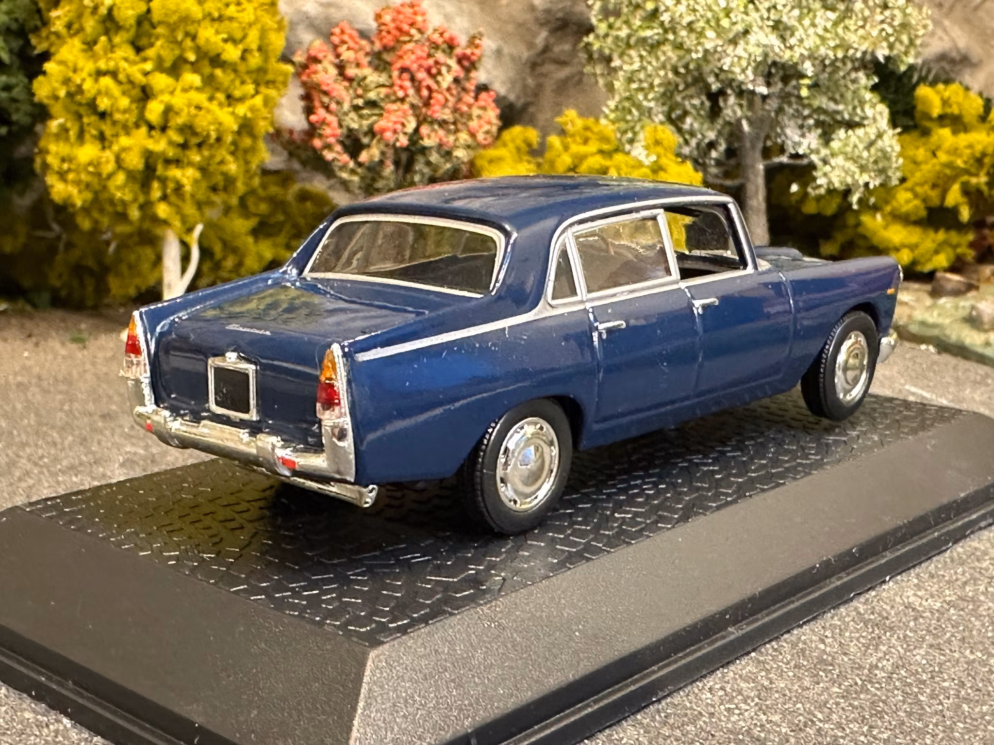 Skala 1/43 LANCIA FLAMINIA 1960, Blue fr IXO Models - Edition Atlas