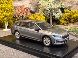 Skala 1/43 Škoda Superb IV Combi 2023' Grafite gray, fr Abrex