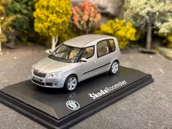 Skala 1/43 Škoda Roomster, Silver fr Abrex