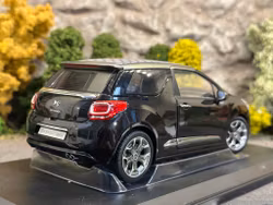 Skala 1/18 Citroen DS3 Cabrio fr Norev