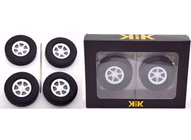 Skala 1/18 Wheel/Tyre Set Trilex Tyres and Rims fr Road Kings / KK-scale