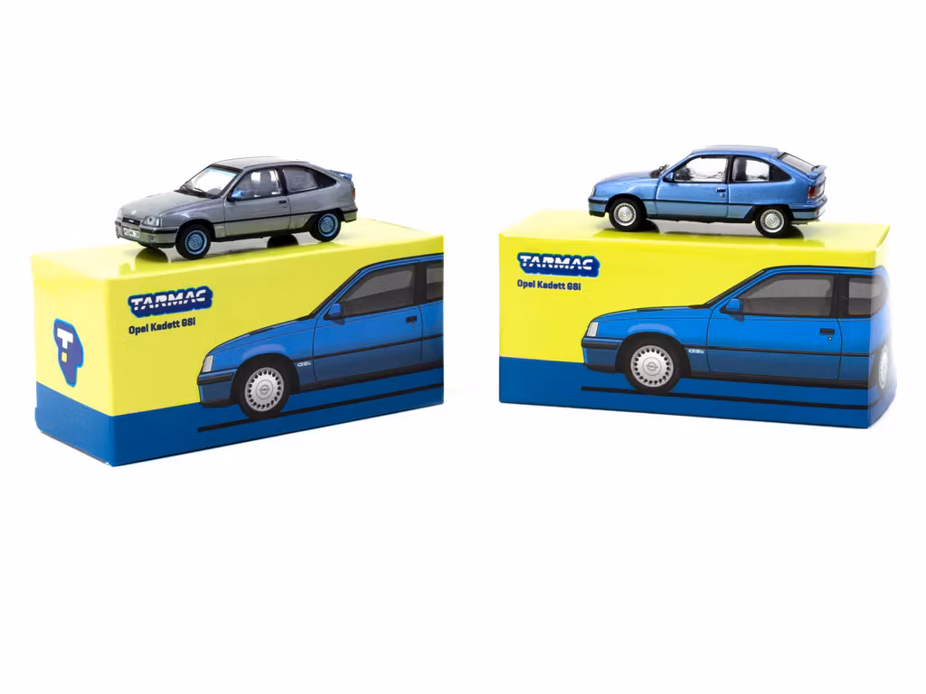 Skala 1/64 Opel Kadett GSi Blue met. fr Tarmac Works - GLOBAL64