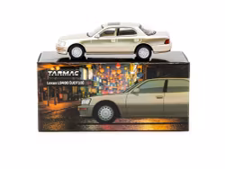 Skala 1/64 Lexus LS400 Champagne Beige Metallic fr TARMAC works