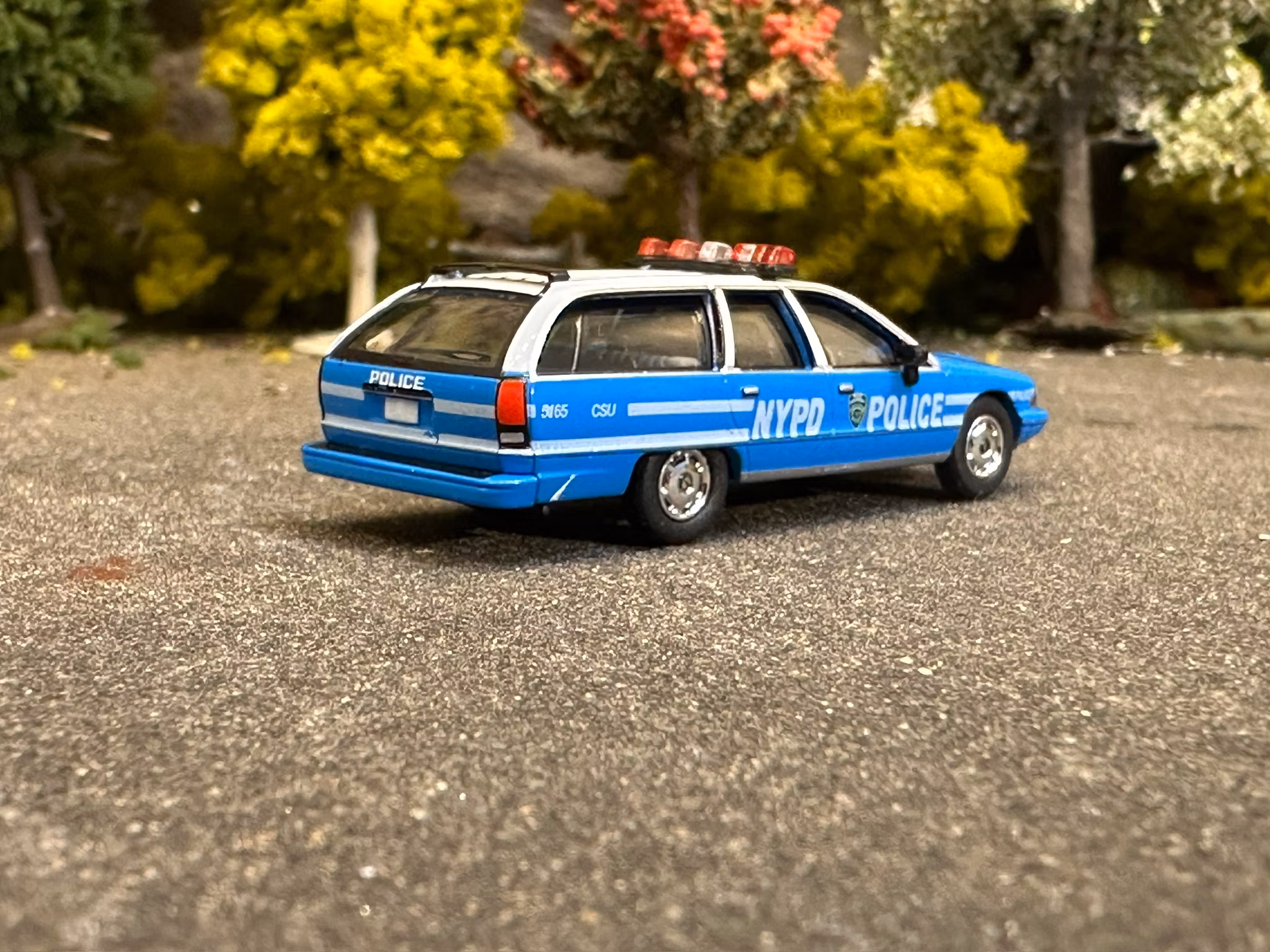 Skala 1/87 - Chevrolet Caprice Station Wagon, NYPD Police car fr PCX87