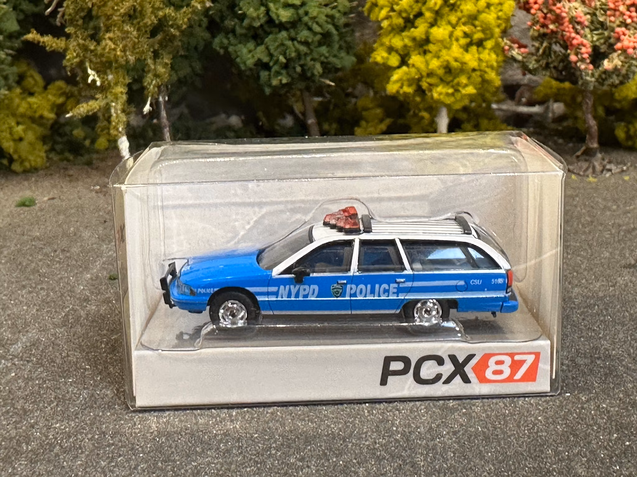 Skala 1/87 - Chevrolet Caprice Station Wagon, NYPD Police car fr PCX87