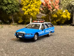 Skala 1/87 - Chevrolet Caprice Station Wagon, NYPD Police car fr PCX87