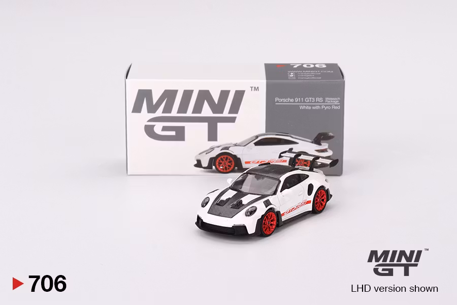 Skala 1/64 Porsche 911 (992) GT3 RS Weissach Package White with Pyro Red fr MINI GT (GT706)