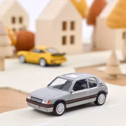 Skala 1/43 Peugeot 205 GTI 1986 Light silver fr NOREV