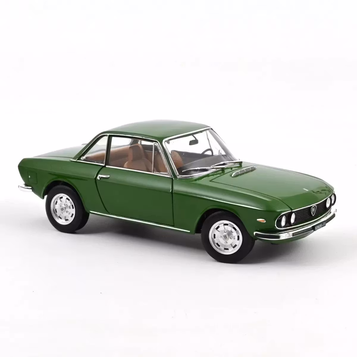 Skala 1/18 Lancia Fulvia 3 1975 Dublin Green fr Norev