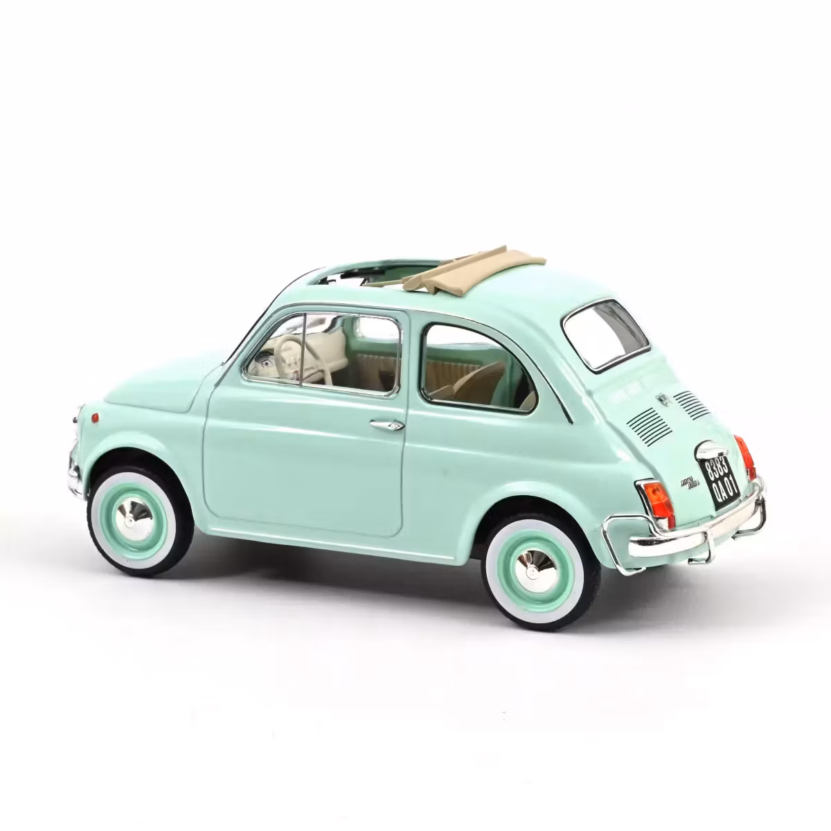 Skala 1/18 Fiat 500 L 1968 Pastel Blue Special birth pack fr Norev