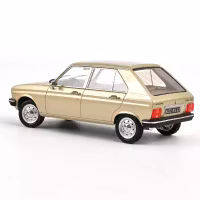 Skala 1/18 Peugeot 104 GR 1981 Beige metallic fr Norev