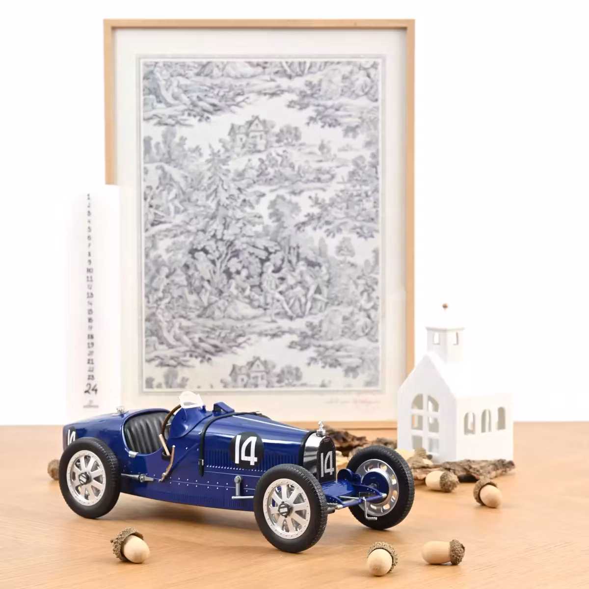 Skala 1/12 Bugatti T35 1925 Dark Blue fr Norev