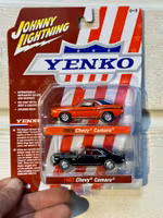 Skala 1/64 2-pack Chevy Camaro 69  & Camaro 67 YENKO fr Johnny Lightning