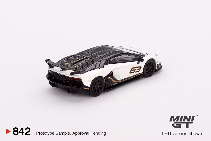 Skala 1/64 Lamborghini Aventador SVJ 63 Bianco Asopo fr MINI GT (GT842)