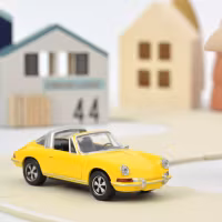 Skala 1/43 Porsche 911 Targa 1969 Signal yellow fr NOREV