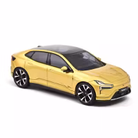 Skala 1/43 Polestar 4 2024 Gold fr NOREV