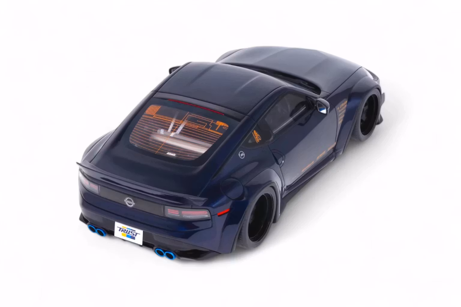 Skala 1/18 Pandem Nissan Fairlady Z, Midnight Blue 2023fr GT Spirit (GT494)