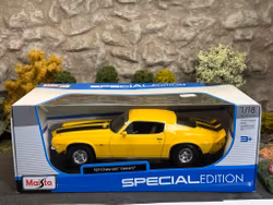 Skala 1/18 1971 Chevrolet Camaro Z/28, yellow/black fr Maisto Special Edition
