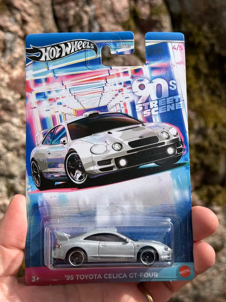 Skala 1/64 Hot Wheels, 90's Street Scene - 95 Toyota Celica GT-FOUR
