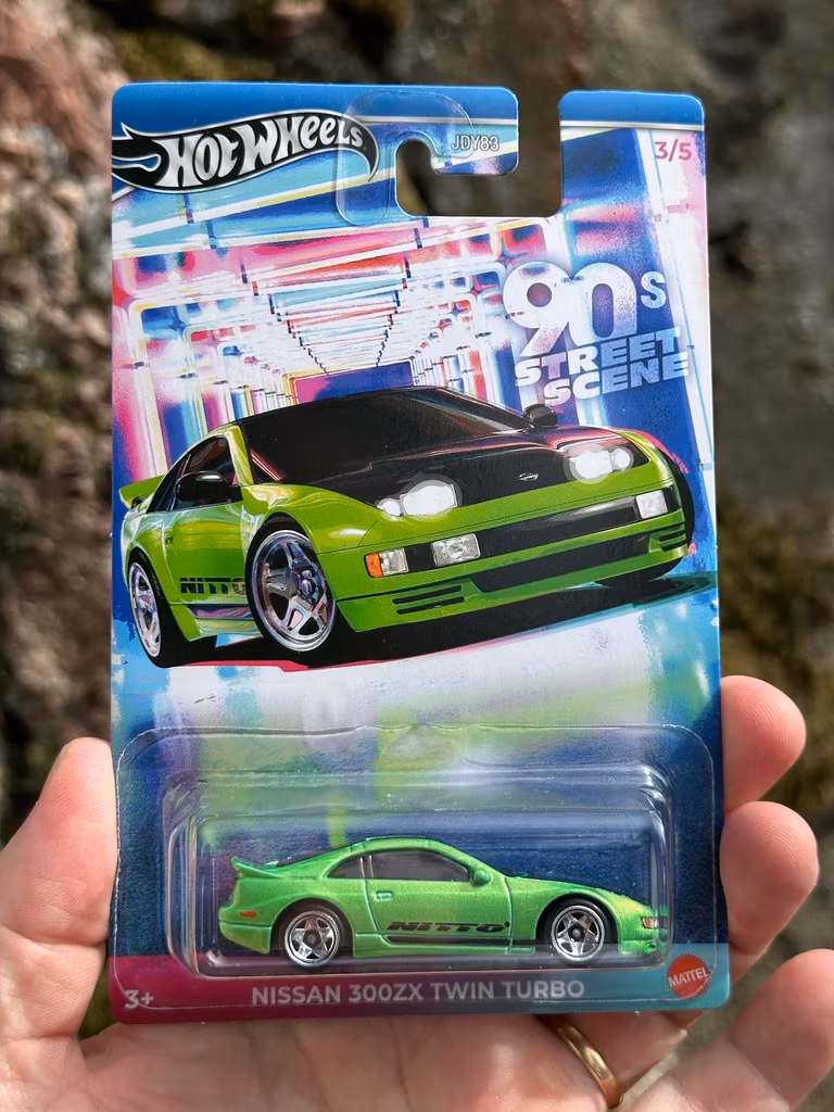 Skala 1/64 Hot Wheels, 90's Street Scene - Nissan 300ZX Twin Turbo