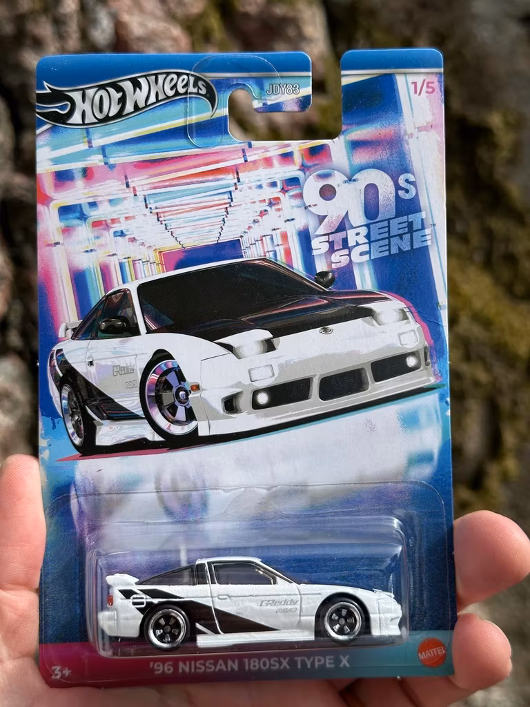Skala 1/64 Hot Wheels, 90's Street Scene - 96' Nissan 180SX Type X