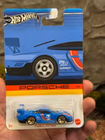 Skala 1/64 Hot Wheels: Porsche 935, blue