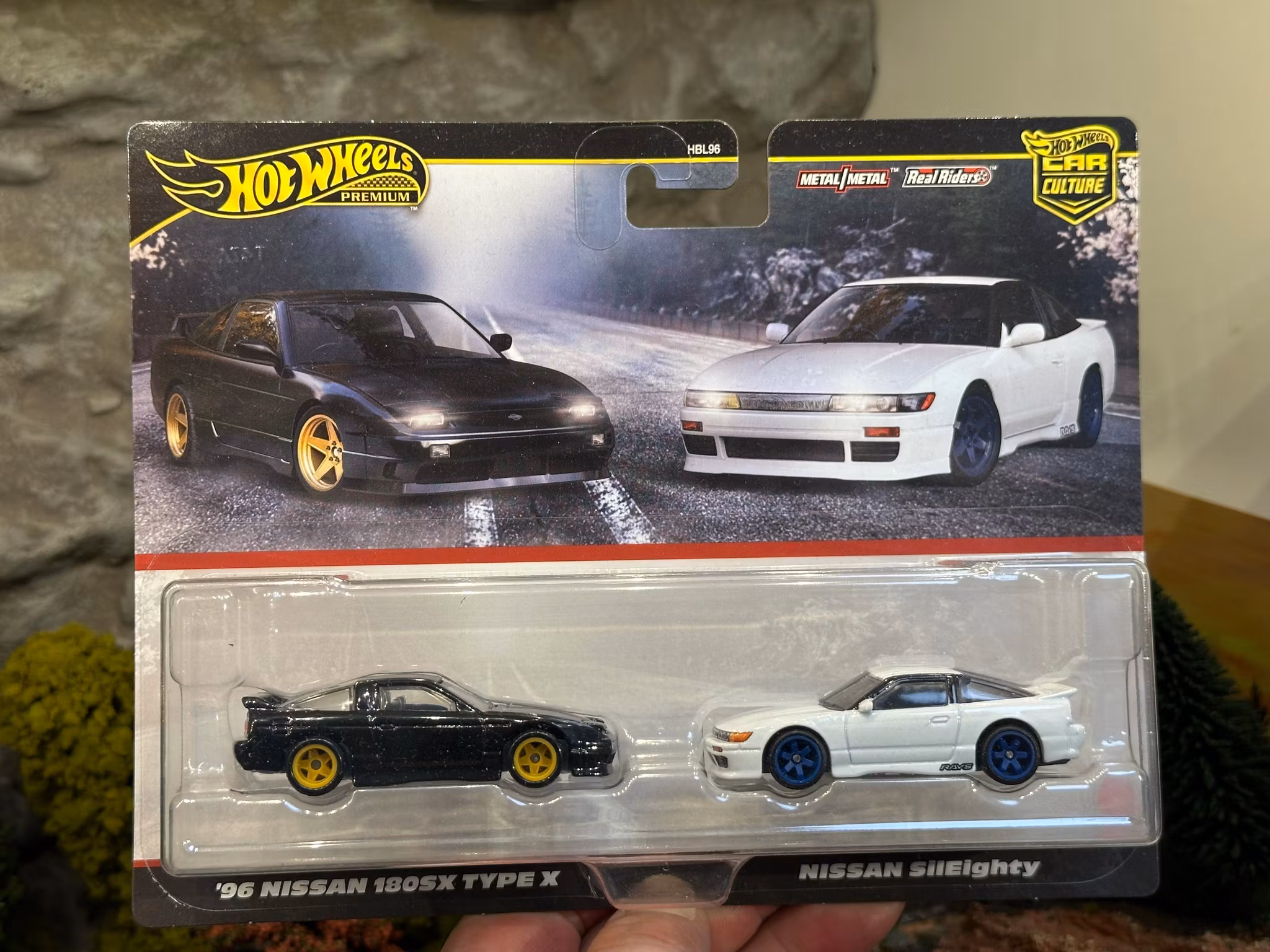 Skala 1/64 Hot Wheels PREMIUM Team Transport: 96 Nissan 180SX Type X & SilEighty