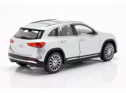 Skala 1/18 2021 Mercedes-Benz GLA, Iridium silver fr Z-Models