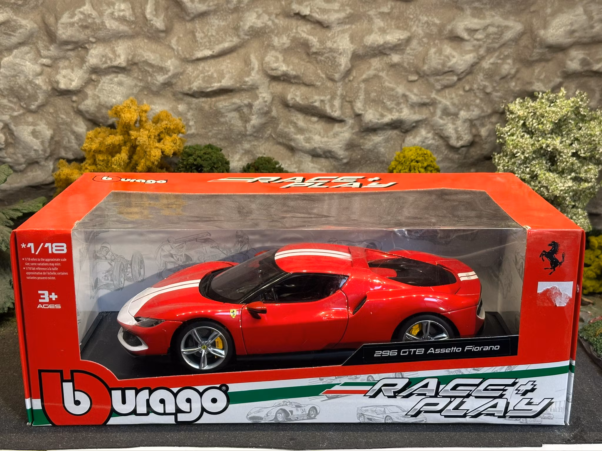 Skala 1/18 Ferrari 296 GTB Assetto Fiorano fr Bburago