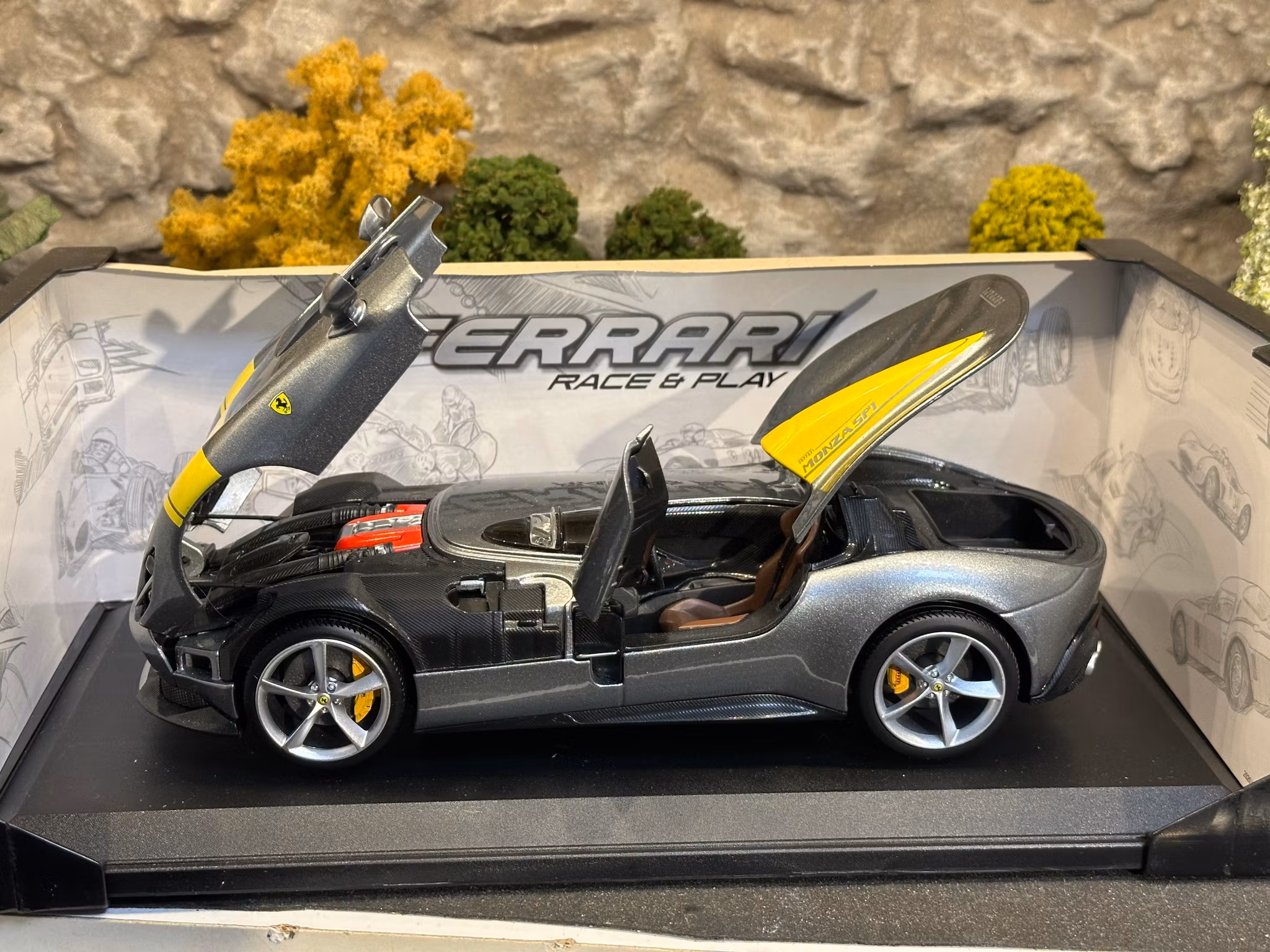 Skala 1/18 Ferrari Monza SP1 fr Bburago