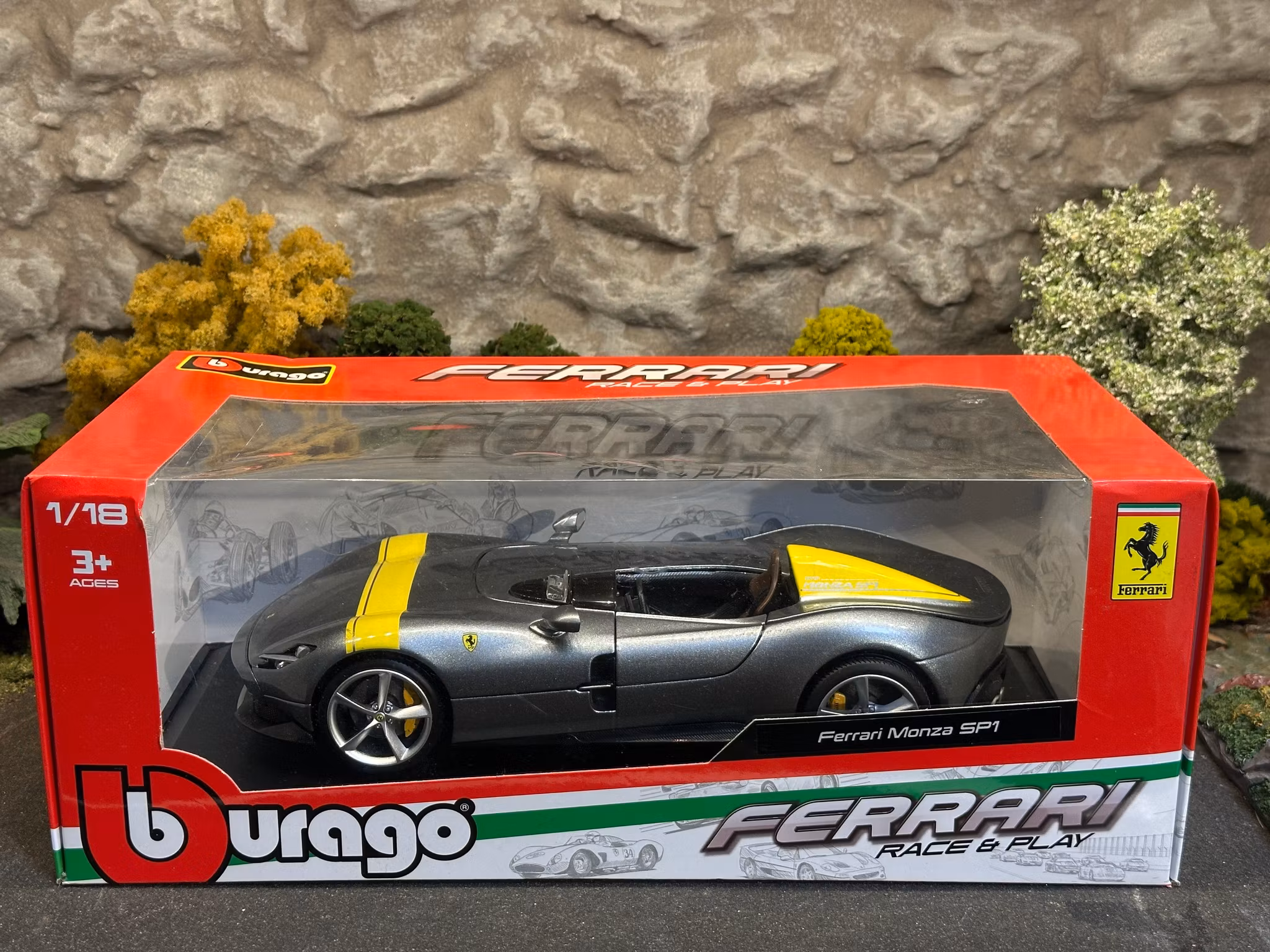 Skala 1/18 Ferrari Monza SP1 fr Bburago