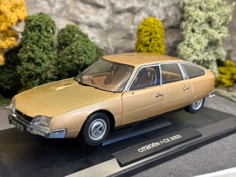 Skala 1/18 Citroën CX 2000, Champagne fr Norev Collection