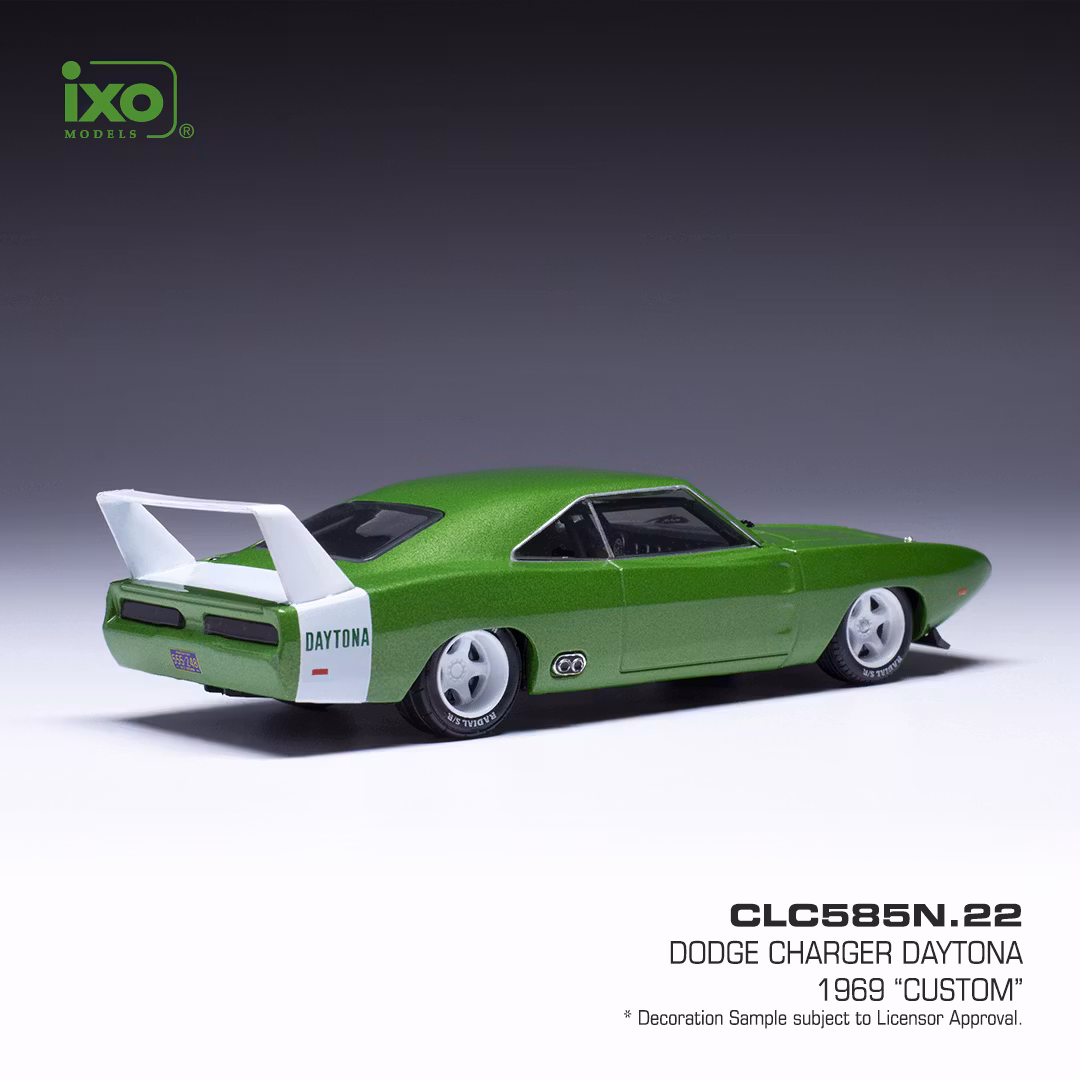 Skala 1/43 Dodge Charger Daytona 1969, Green/white fr IXO models