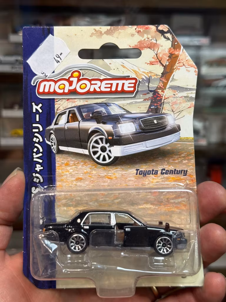 Skala 1/64 Toyota Century fr Majorette