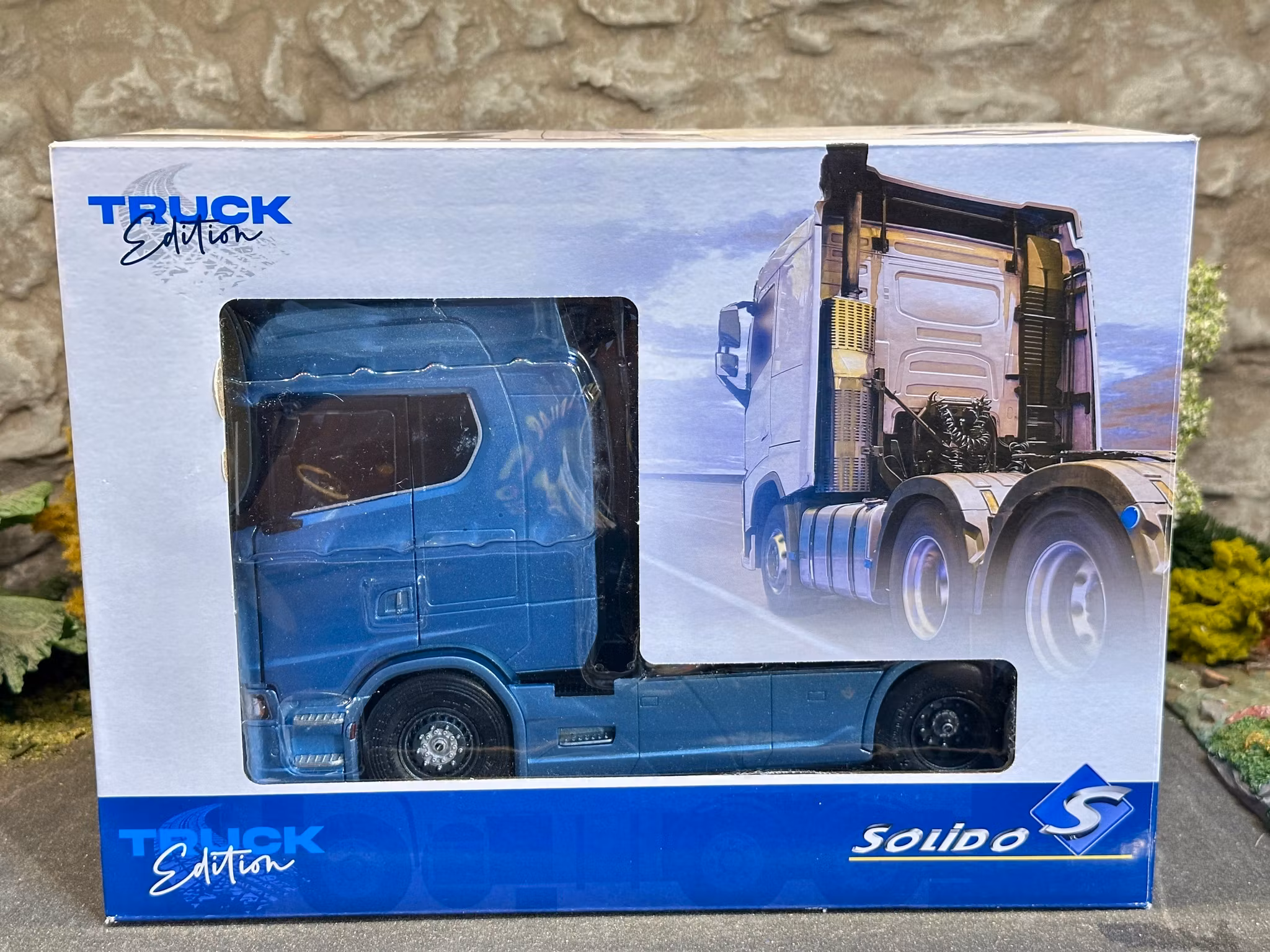 Skala 1/24 Scania S770 Highline - Frost Edition - 2023 fr. SOLIDO