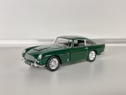 Skala 1/38 Aston Martin DB5, green fr Kinsmart