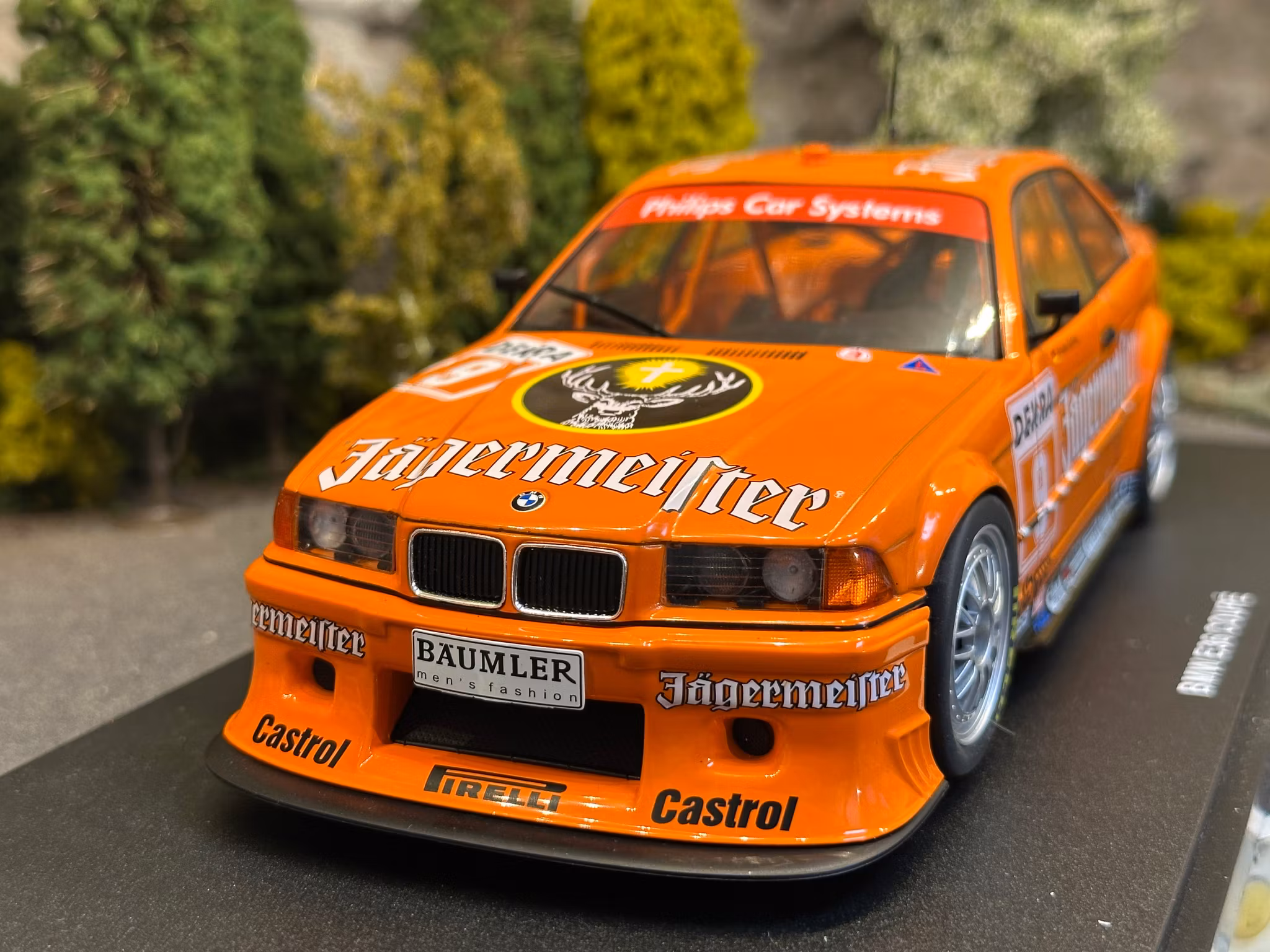 Skala 1/18 BMW E36 Coupé DTM #9 A Hahne fr WERK83