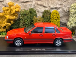 Skala 1/18 Volvo 850 (1993), red Triple9 Collection